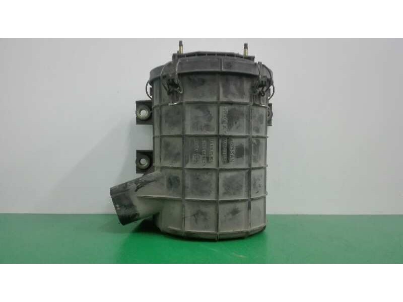 Recambio de filtro aire para nissan terrano/terrano.ii (r20) aventura referencia OEM IAM 165002X800  
