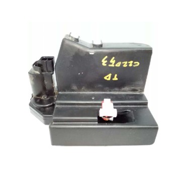 Recambio de cerradura puerta trasera derecha para ssangyong rodius ii 2.0 xdi referencia OEM IAM   