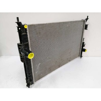 Recambio de radiador agua para peugeot 308 sw 1.2 12v e-thp referencia OEM IAM P9675747980  