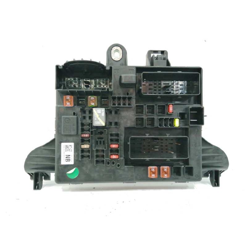 Recambio de caja reles / fusibles para opel insignia sports tourer 2.0 cdti cat referencia OEM IAM 1327731804  
