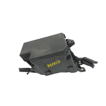 CAJA RELES / FUSIBLES 8266242280 