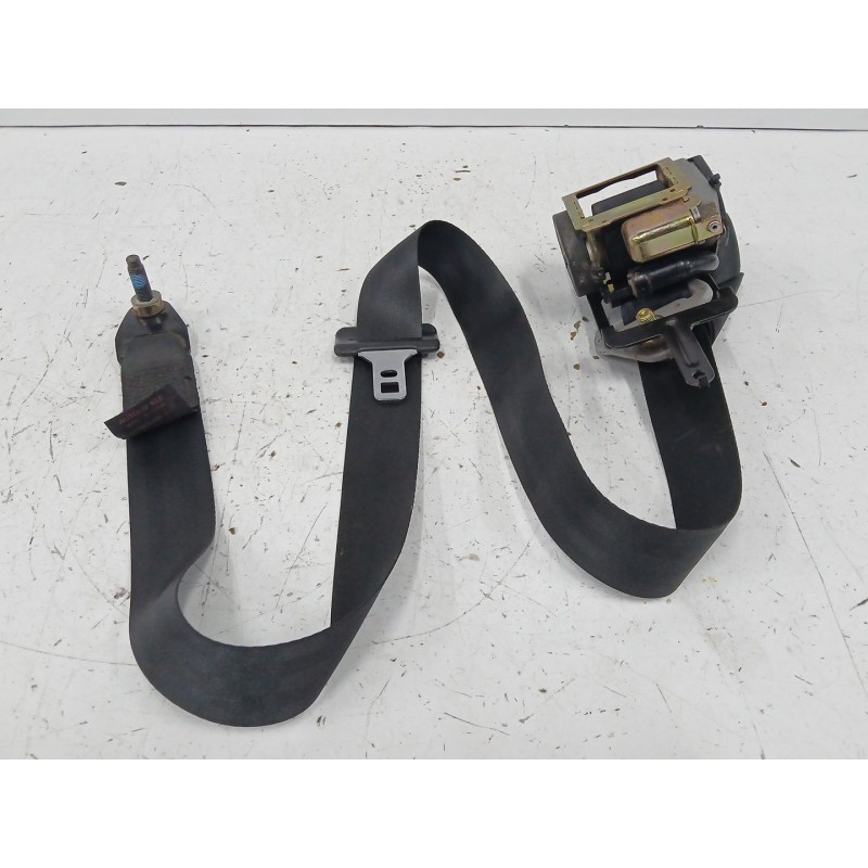 Recambio de cinturon seguridad delantero derecho para nissan primera hatchback (p12) 1.6 referencia OEM IAM 86884AV710  
