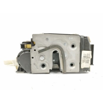 CERRADURA PUERTA DELANTERA IZQUIERDA A0997200135 PLASTICO DAÑADO 