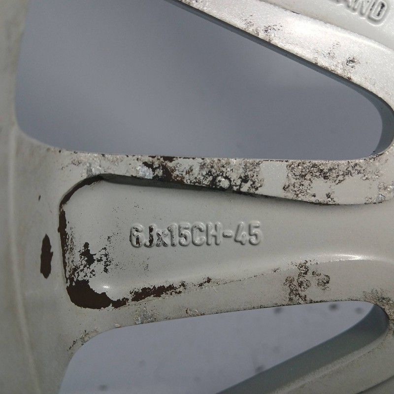 LLANTA 6JX15CH-45 4H 4X100