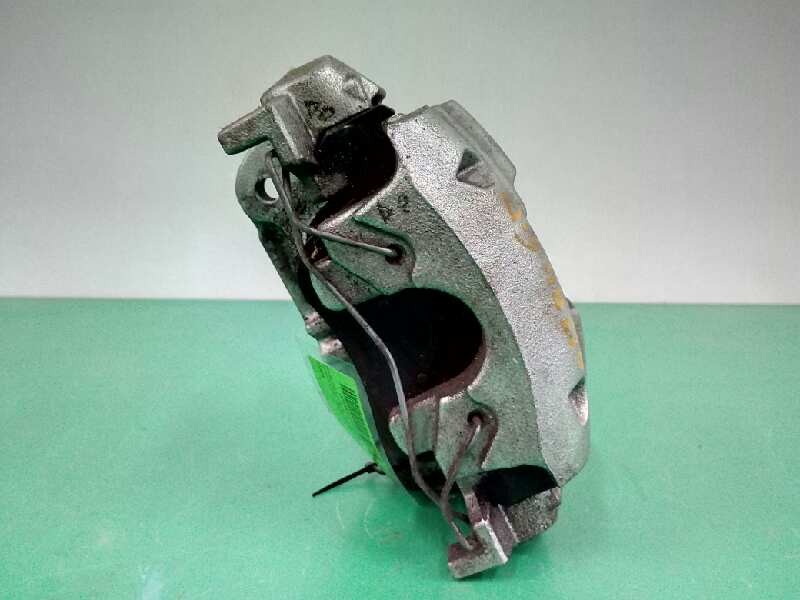 Recambio de pinza freno delantera derecha para ford focus 1.0 ecoboost cat referencia OEM IAM Recambio de pinza freno delantera derecha para ford focus 1.0 ecoboost cat referencia OEM IAM