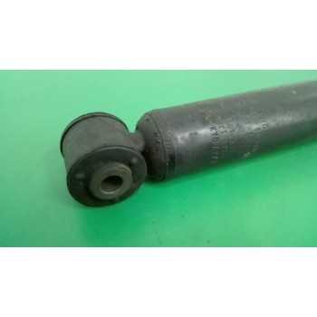 Recambio de amortiguador trasero derecho para toyota yaris 1.4 turbodiesel cat referencia OEM IAM 485300D180  