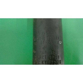 Recambio de amortiguador trasero derecho para toyota yaris 1.4 turbodiesel cat referencia OEM IAM 485300D180  