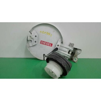 Recambio de tapa exterior combustible para toyota yaris 1.4 turbodiesel cat referencia OEM IAM   