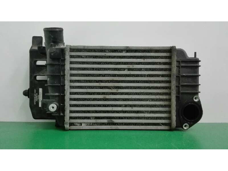 Recambio de intercooler para toyota yaris 1.4 turbodiesel cat referencia OEM IAM JD1270000930 0281021521 