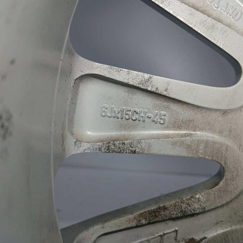 LLANTA 6JX15CH-45 4H 4X100