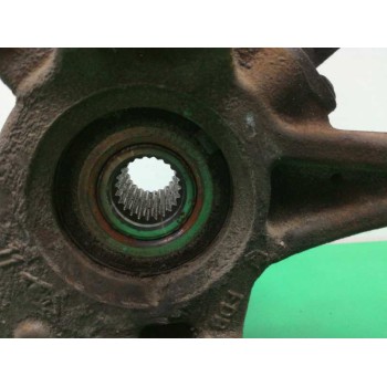 Recambio de mangueta delantera derecha para dacia sandero basis referencia OEM IAM 68536  