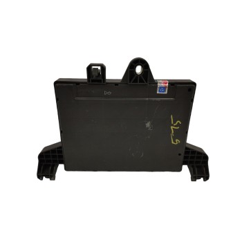 Recambio de caja reles / fusibles para opel astra j sports tourer cosmo referencia OEM IAM 13302301  