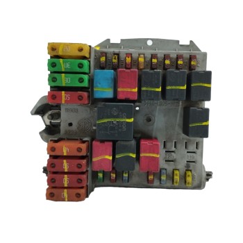 Recambio de caja reles / fusibles para fiat bravo (198) 1.9 8v jtd cat referencia OEM IAM 51775688  