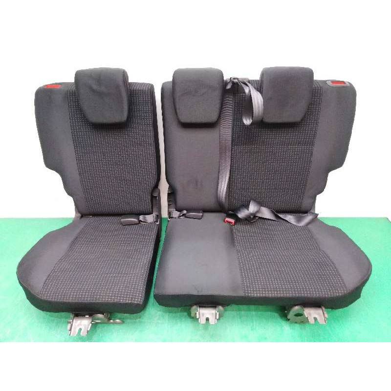 Recambio de asientos traseros para suzuki swift berlina (mz) 1.3 ddis diesel cat referencia OEM IAM   