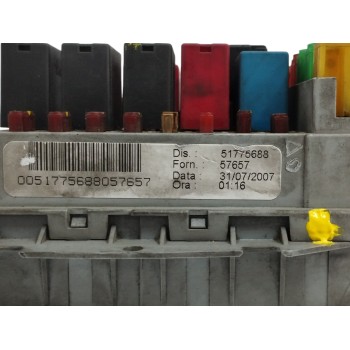 Recambio de caja reles / fusibles para fiat bravo (198) 1.9 8v jtd cat referencia OEM IAM 51775688  