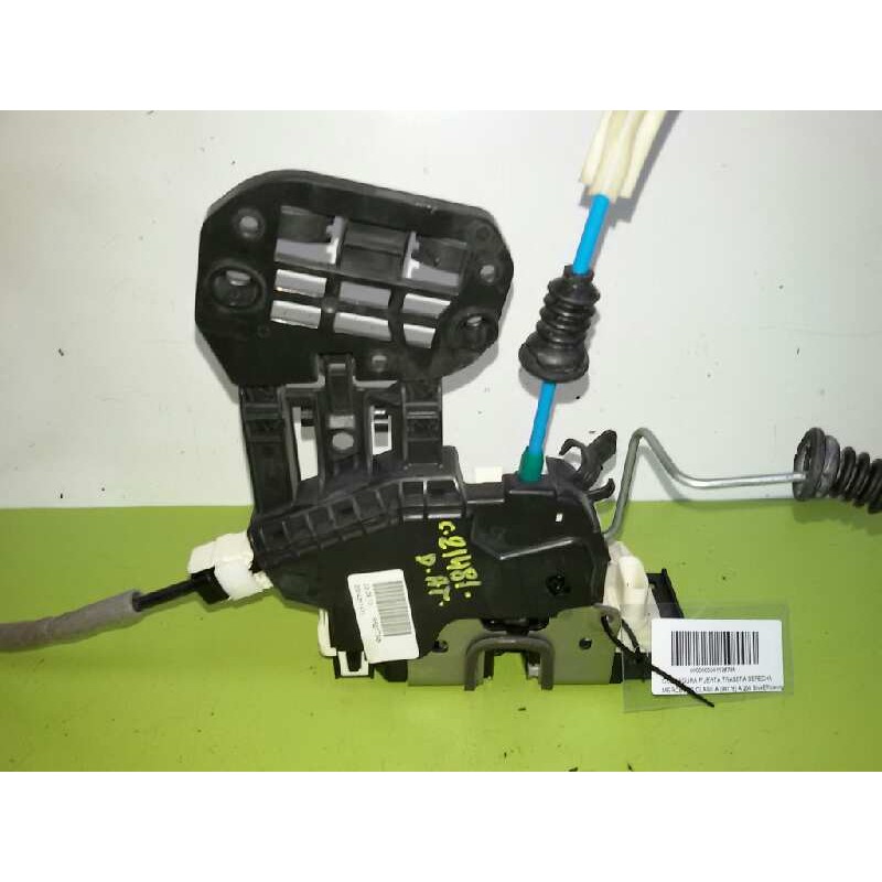 CERRADURA PUERTA TRASERA DERECHA