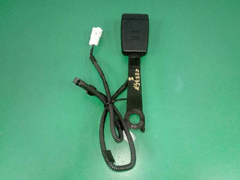 Recambio de enganche cinturon izquierdo para toyota rav 4 2.0 d-4d cat referencia OEM IAM DELANTERO Recambio de enganche cinturon izquierdo para toyota rav 4 2.0 d-4d cat referencia OEM IAM DELANTERO