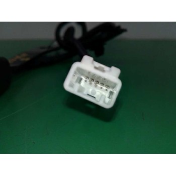 Recambio de enganche cinturon izquierdo para toyota rav 4 2.0 d-4d cat referencia OEM IAM  DELANTERO 