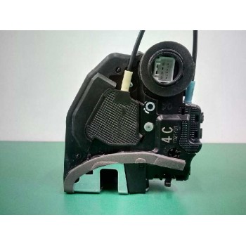 Recambio de cerradura puerta trasera izquierda para toyota rav 4 2.0 d-4d cat referencia OEM IAM 6906033120  