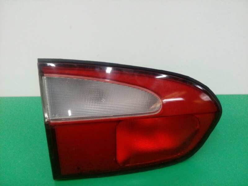 Recambio de piloto trasero izquierdo para hyundai h 1 h 1 furg.caja cerr.c. puerta referencia OEM IAM 924054A0  