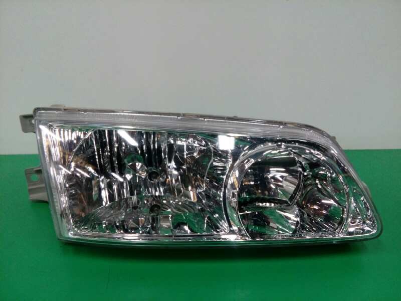 Recambio de faro derecho para hyundai h 1 h 1 furg.caja cerr.c. puerta referencia OEM IAM 921024A5XX  