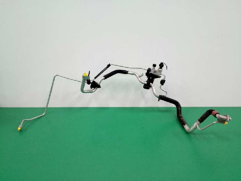 Recambio de tubos aire acondicionado para toyota rav 4 2.0 d-4d cat referencia OEM IAM 8870642460 8871042070 