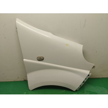 Recambio de aleta delantera derecha para renault trafic ii autobús (jl) 2.0 dci 115 referencia OEM IAM 7782524467  