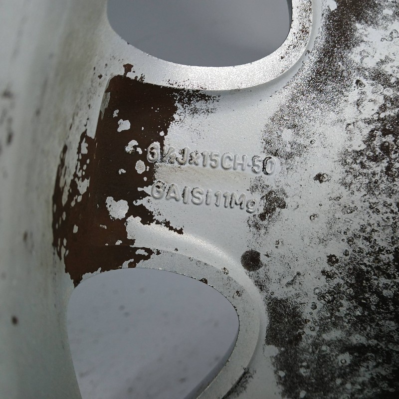 LLANTA 6 5JX15CH-50 5H 5X100