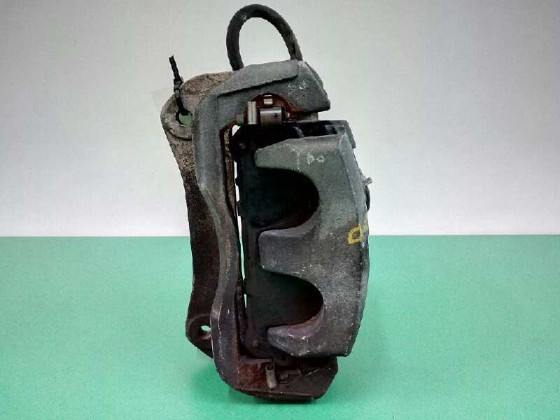 Recambio de pinza freno delantera derecha para toyota rav 4 2.0 d-4d cat referencia OEM IAM 4773048150  