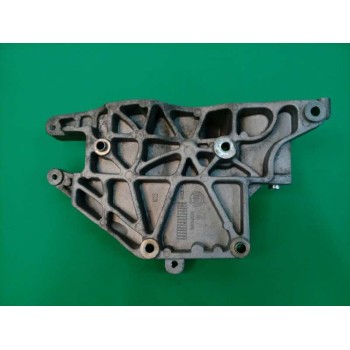 Recambio de soporte alternador para fiat qubo (300) trekking referencia OEM IAM 55221393  