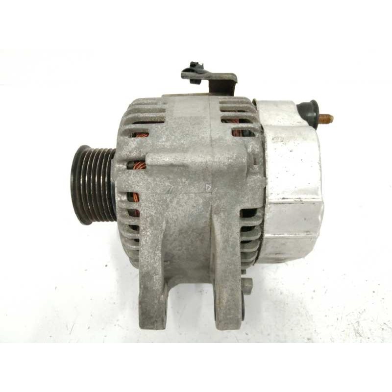 Recambio de alternador para kia sorento 2.5 crdi referencia OEM IAM 373004A300  