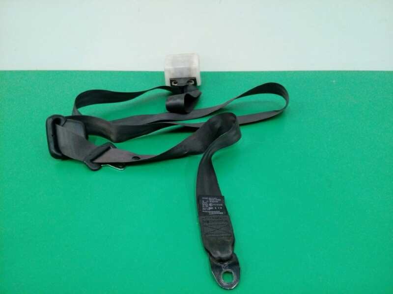 Recambio de cinturon seguridad trasero derecho para hyundai h 1 2.5 crdi cat referencia OEM IAM 898204A150  