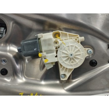 Recambio de elevalunas delantero izquierdo para mercedes-benz clase c (w204) lim. 2.1 cdi cat referencia OEM IAM A2047660139  