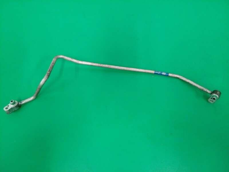 Recambio de tubos aire acondicionado para hyundai h 1 2.5 crdi cat referencia OEM IAM 977614A400  