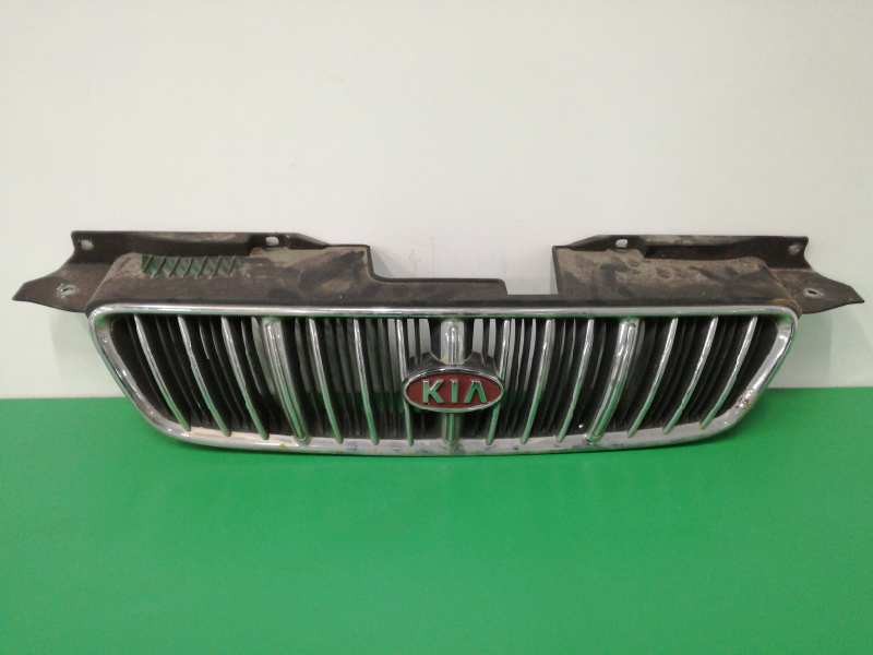 Recambio de rejilla delantera para kia carens 1.8 cat referencia OEM IAM 0K2C350710  