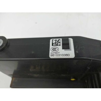 Recambio de cerradura puerta delantera izquierda para citroën c4 grand picasso 1.2 12v e-thp referencia OEM IAM 9810310380  