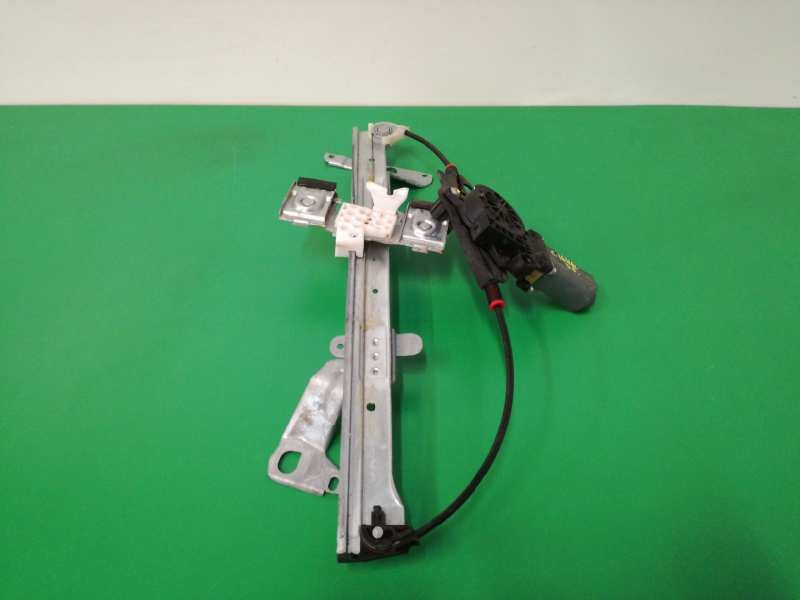 Recambio de elevalunas delantero derecho para ford fusion (cbk) style referencia OEM IAM FUNDA 0130821939 CARIBE FUNDA