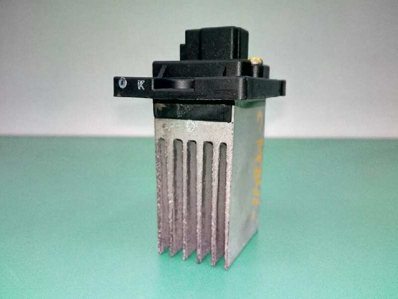 Recambio de resistencia calefaccion para hyundai tucson (jm) 2.0 crdi comfort (4wd) referencia OEM IAM Recambio de resistencia calefaccion para hyundai tucson (jm) 2.0 crdi comfort (4wd) referencia OEM IAM