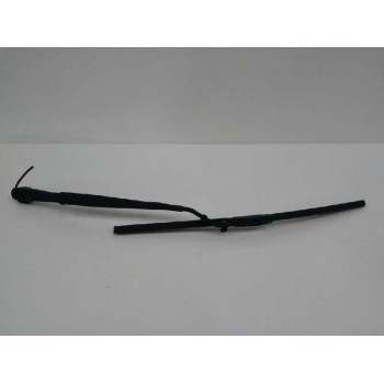 Recambio de brazo limpia delantero izquierdo para ssangyong rodius ii 2.0 xdi referencia OEM IAM   