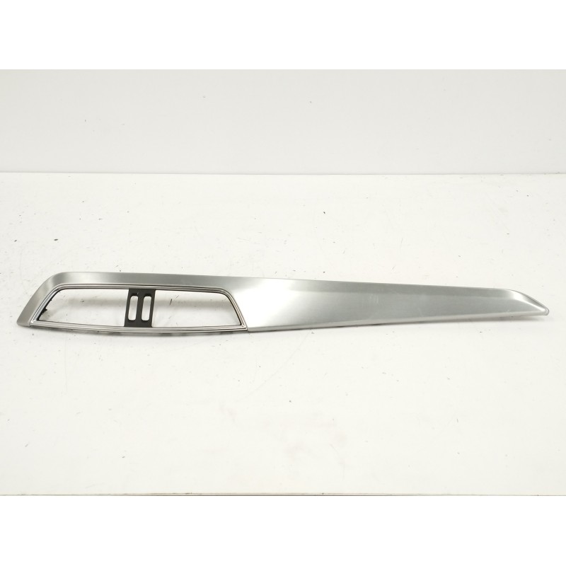 Recambio de moldura para mercedes-benz clase c (w204) lim. 2.1 cdi cat referencia OEM IAM 2046802171 DEL SALPICADERO 