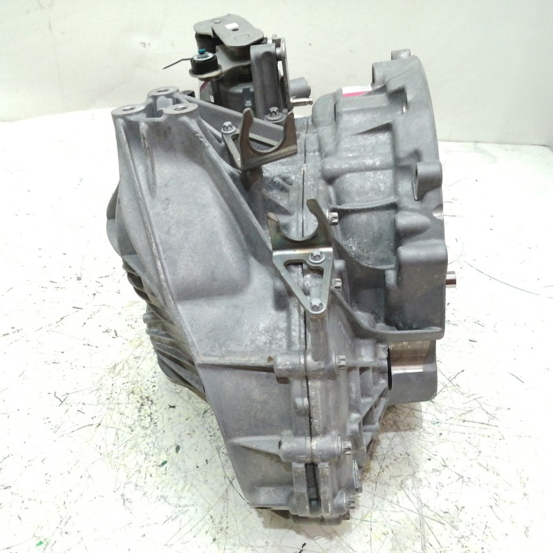 CAJA CAMBIOS 2463608400 A1762610101