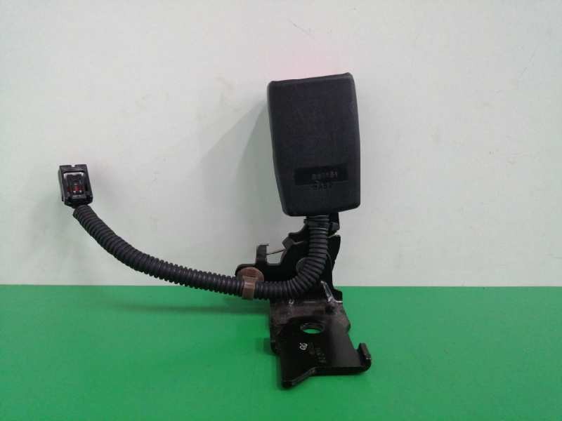 Recambio de enganche cinturon derecho para honda civic berlina 5 (fk) 1.8 vtec cat referencia OEM IAM 1040138 TRASERO 