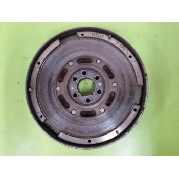 VOLANTE MOTOR 058105266 