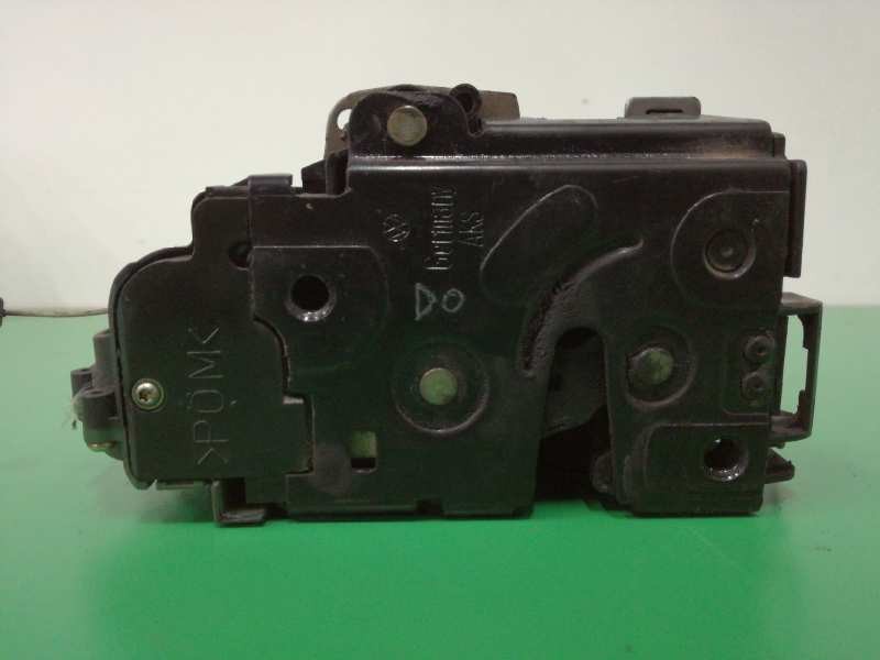 Recambio de cerradura puerta delantera derecha para skoda octavia berlina (1u2) ambiente referencia OEM IAM 3B1837016AD  