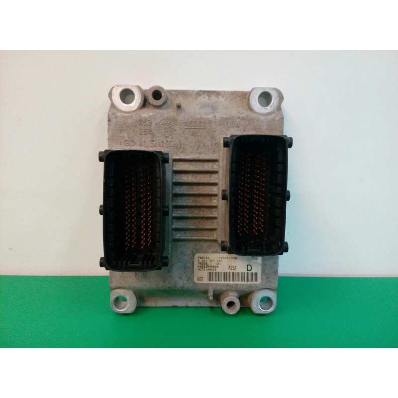 Recambio de centralita motor uce para alfa romeo 147 (190) 1.6 ts 105 progression referencia OEM IAM 00552049900 0261207727 