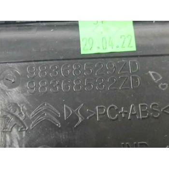 Recambio de luz interior para peugeot 308 iii (fb_, fh_, fp_, f3_, fm_) bluehdi 130 (fbyhzl, fbyhzt) referencia OEM IAM 98368529