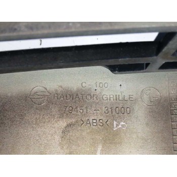 Recambio de rejilla delantera para ssangyong actyon 2.0 td cat referencia OEM IAM 7945131000  
