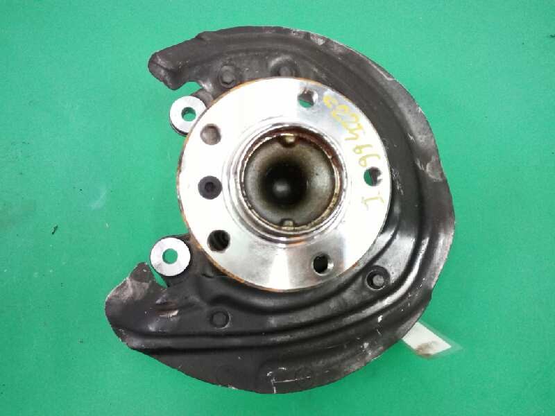 Recambio de mangueta delantera derecha para bmw serie 3 touring (f31) 318d referencia OEM IAM 6867736  