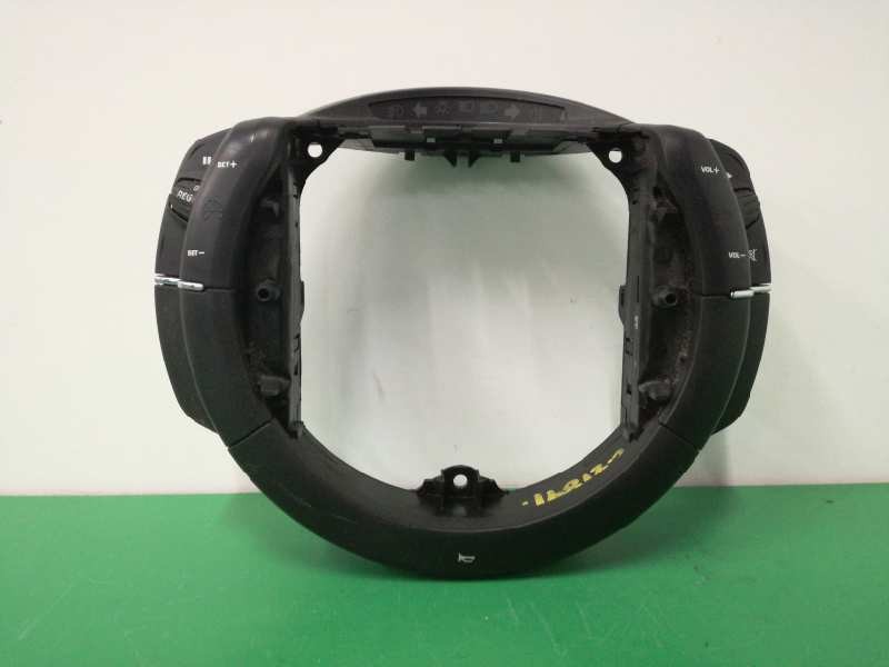 Recambio de mando volante para citroën c4 berlina sx referencia OEM IAM 96624935ZD  