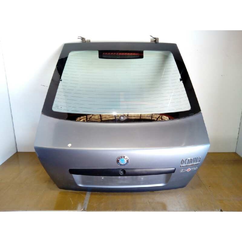 Recambio de porton trasero para skoda octavia berlina (1u2) classic referencia OEM IAM 1U6827023E  